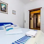 Ivana Apartment *